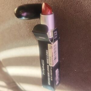 MAC Dubonnet Amplified Creme Lipstick